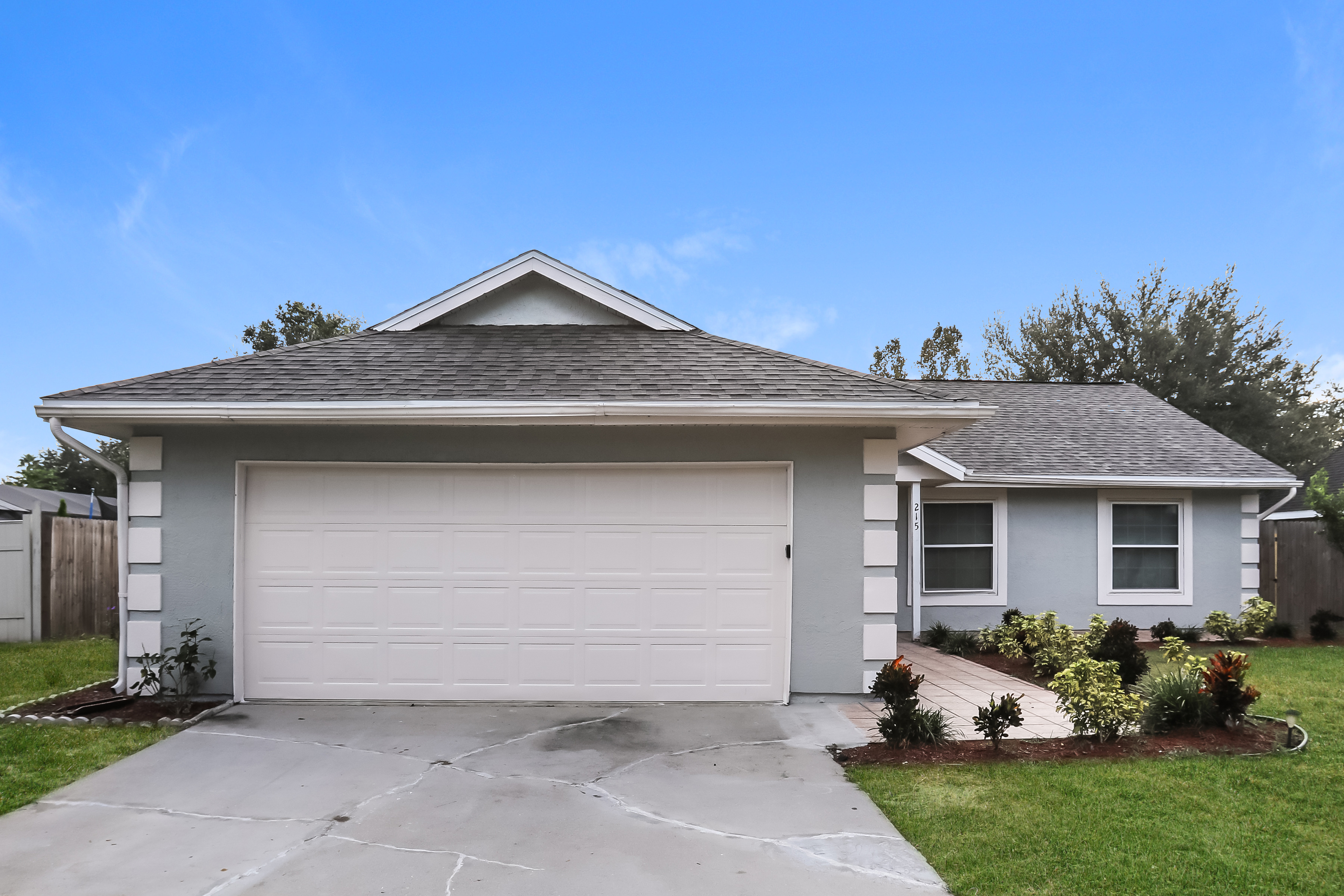 215 DEMPSEY WAY ORLANDO, FL 32835